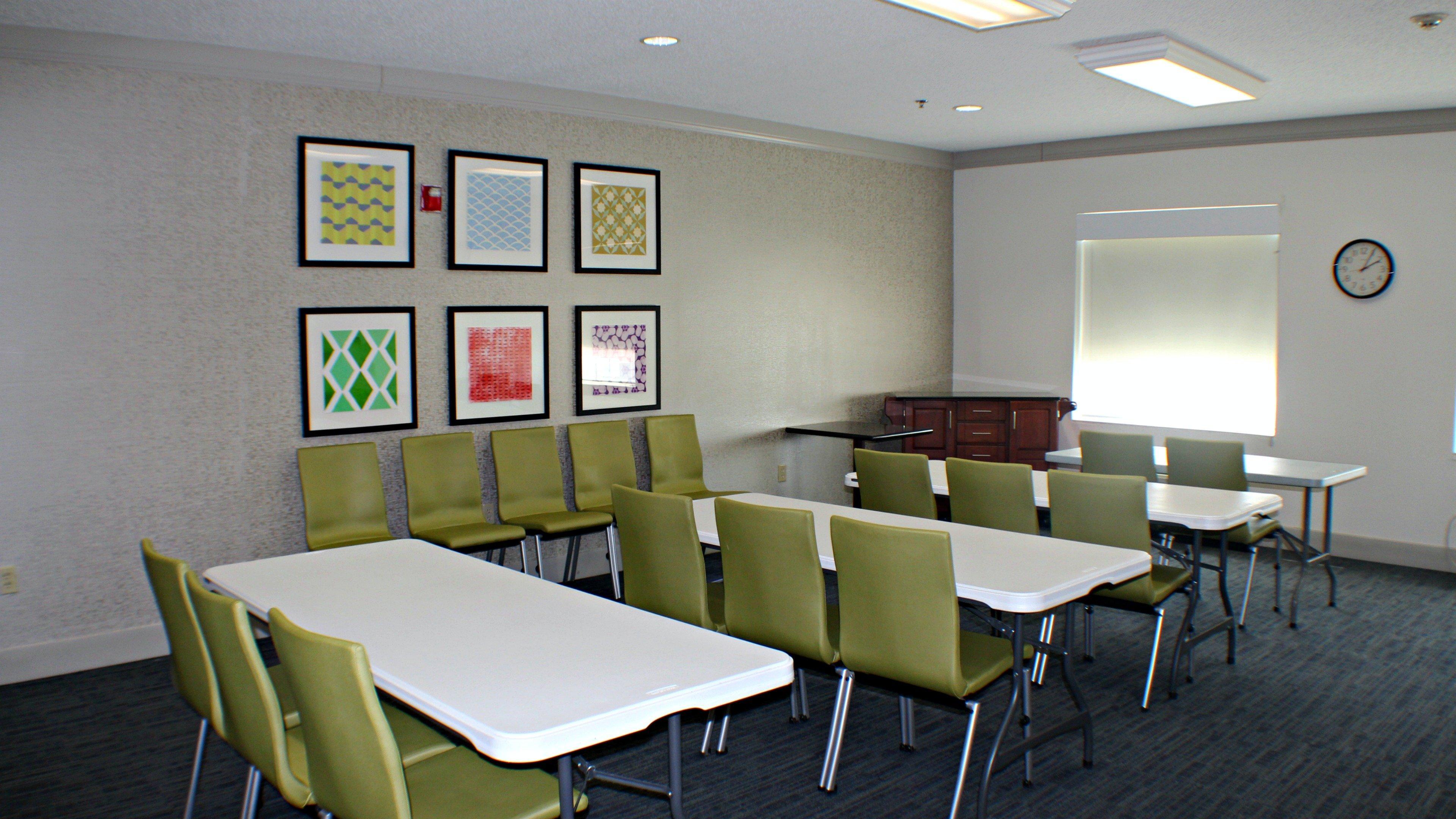 Holiday Inn Express Hotel & Suites Plainview By Ihg Extérieur photo